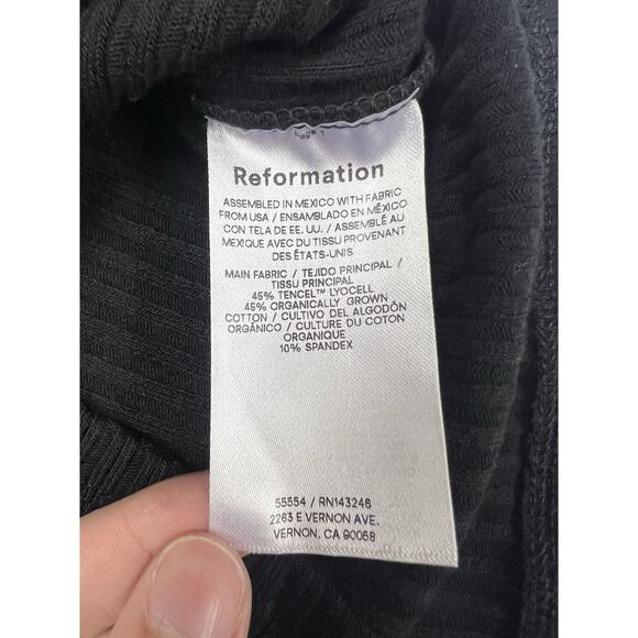 Reformation Cropped Top Womens S Black Long Sleeve Henley Ribbed Scoop Neck - Picture 8 of 9